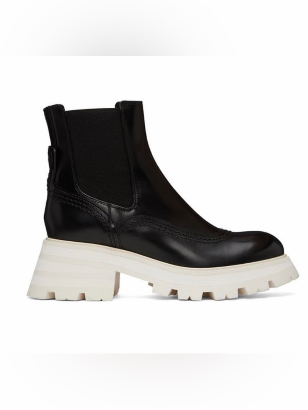 Alexander McQueen & White Wander Chelsea Boots
Black/Hawthorn